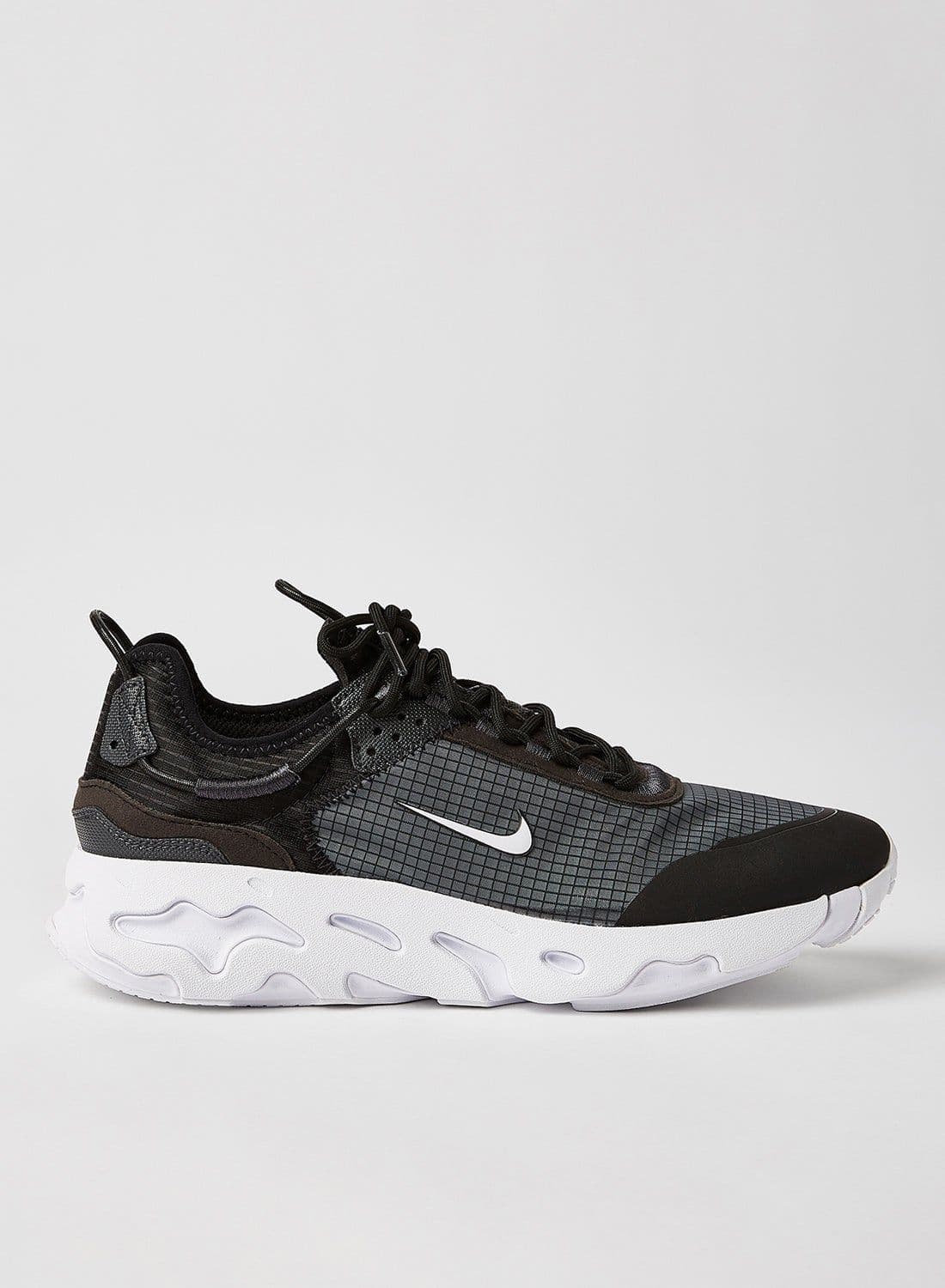 React Live Sneakers Black/White-Dk Smoke Grey 1